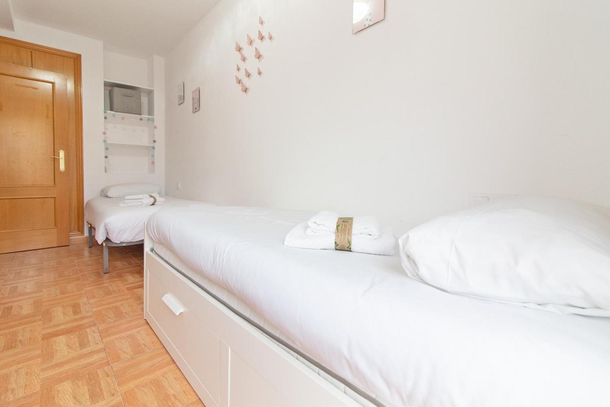 Global Properties, Apartamento Para 5 Personas Con Terraza Y Barbacoa Canet d’En Berenguer Kültér fotó